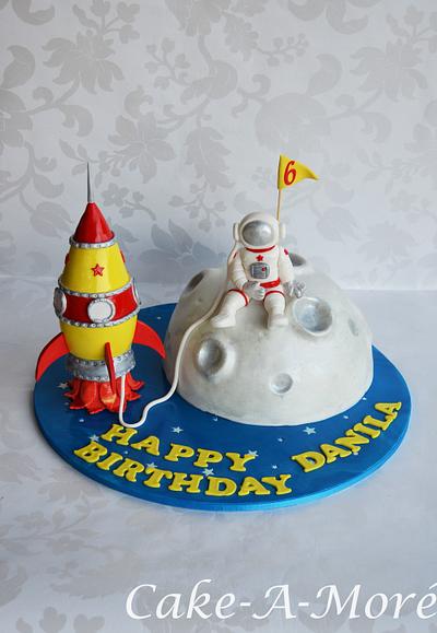 Rocket and Astronaut Cake - Cake by Cake-A-Moré