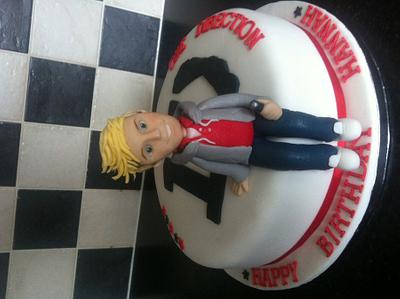 One direction  cake - Cake by silversparkle