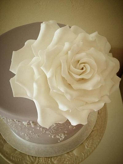 Simple rose - Cake by Alison Lee