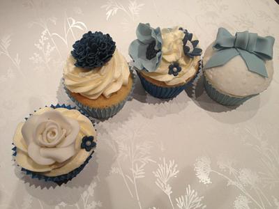 Shade of Blues Cupcakes - Cake by Isabelle