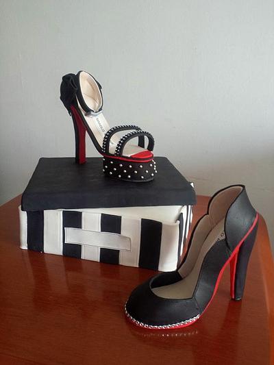 PARTY SHOES - Cake by GABBY MEDD (Patricia G. Medrano)