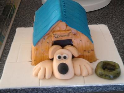 gromit - Cake by helenlouise