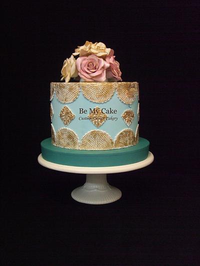 Duck egg and gold vintage roses - Cake by Bmycake1