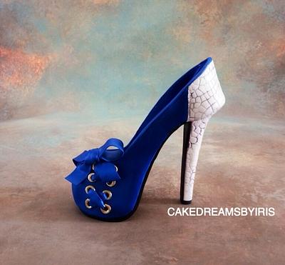 Beautiful sugar shoe - Cake by Iris Rezoagli