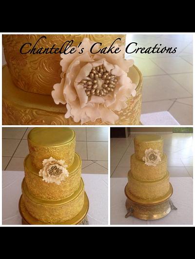 Old Gold Glamour - Cake by Chantelle's Cake Creations