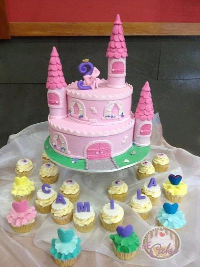 Un Castillo para la princesa Camila / A castle for princess Camila - Cake by TheCake by Mildred
