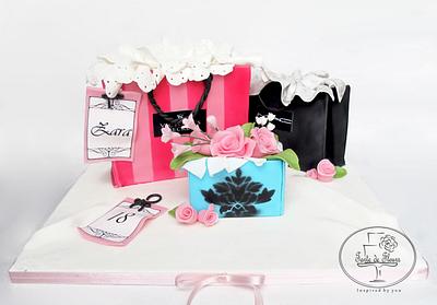Shopping bags cake - Cake by Tarte de Fleurs