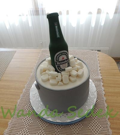 "chilled Heineken" - Cake by mysweetdecorations