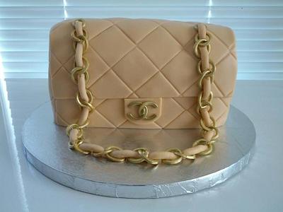 Chanel Purse cake - Cake by JB