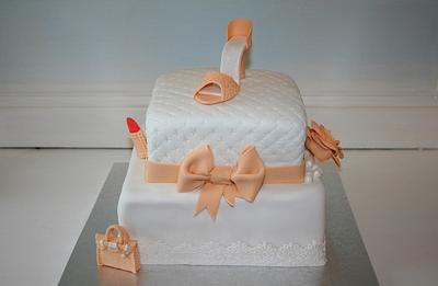 Pretty in peach! - Cake by Aurélie's Cakes