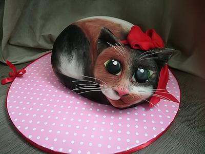 Because.. She love cats :)  - Cake by Martina