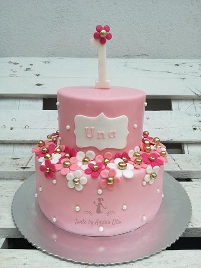 Daisy blossom cake - Cake by Torte by Amina Eco