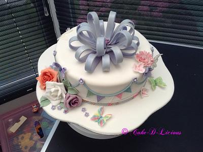 Shabby Chic - Cake by Sweet Lakes Cakes