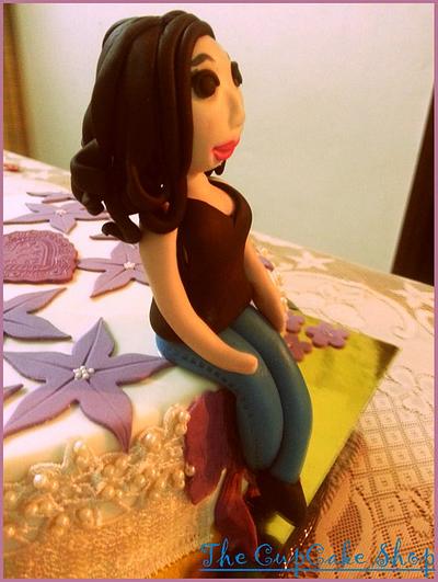 Girl and Lace - Cake by TheCupcakeShop