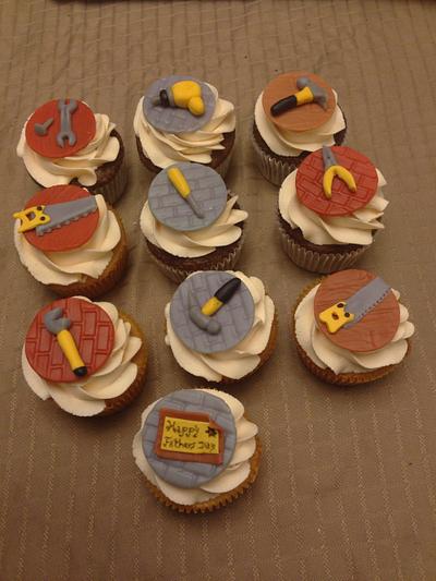 Handyman Cupcakes  - Cake by Bequisweetcakes