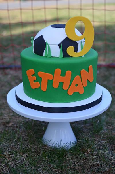 Soccer - Cake by Elisabeth Palatiello
