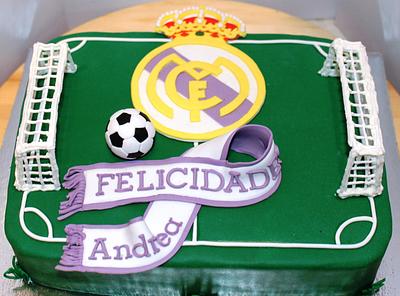 Tarta campo de futbol, Real Madrid _ Tart football field, Real Madrid  - Cake by Machus sweetmeats