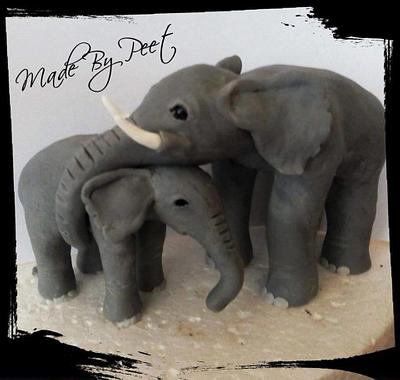 Elephant love.... - Cake by Petra