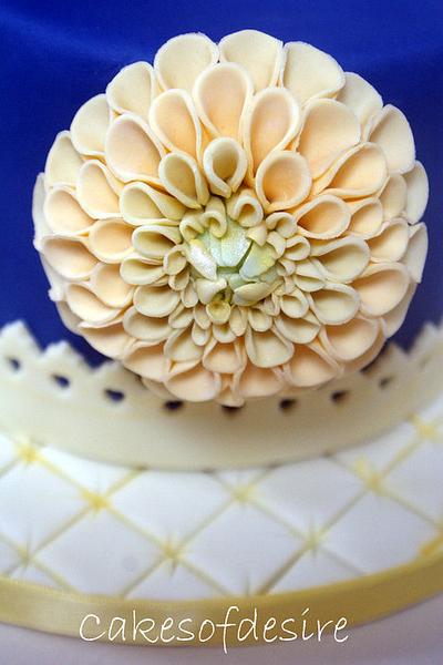 Dahlia Cake - Cake by cakesofdesire