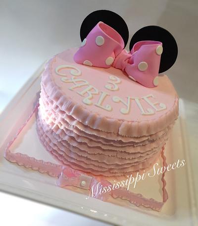 Minnie Mouse Ruffle - Cake by Wendy McMullen