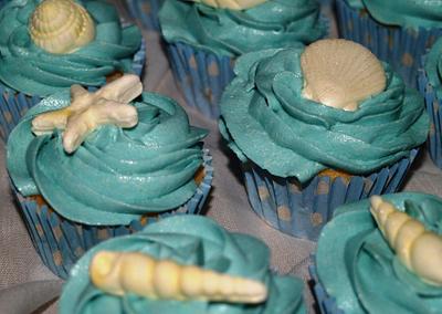 Seashell cuppies - Cake by Sandra's cakes