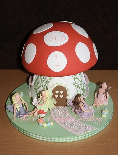 Fairy Toadstool - Cake by The Old Orchard Bakery