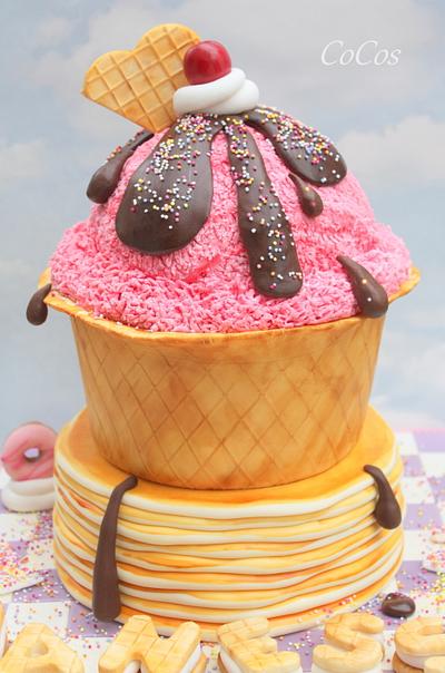 pancakes and ice cream cake  - Cake by Lynette Brandl
