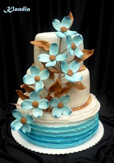 blue flowers - Cake by CakesByKlaudia
