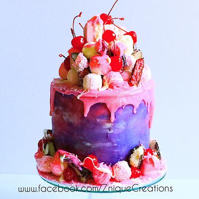 Coconut delight  - Cake by Znique Creations