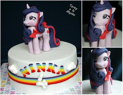My little pony - twilight sparkle  - Cake by Myska