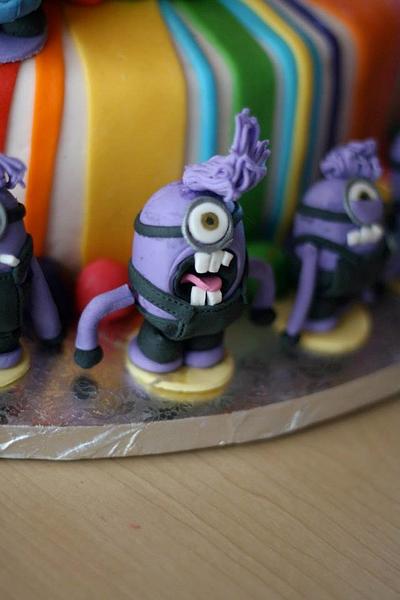 purple minion madness! - Cake by Joy Apollis