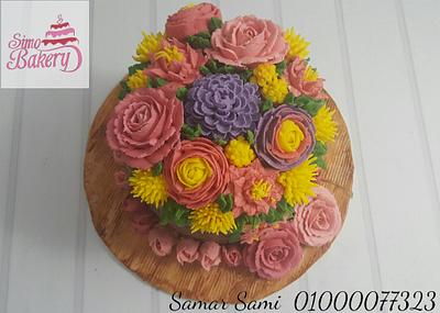Buttercream floral naked cake  - Cake by Simo Bakery
