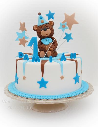 little Bear - Cake by Cakes by Toni