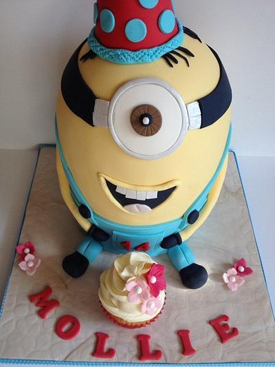 Minion cake - Cake by Isabelle