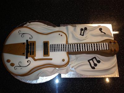 guitar cake - Cake by Mandy