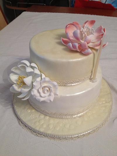 white cake - Cake by SusanaDuarte