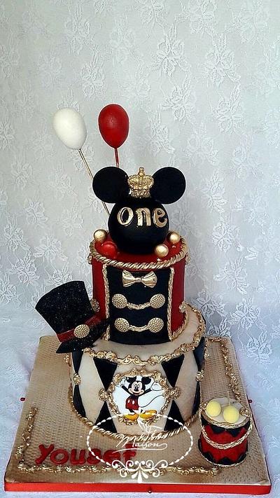 Mickey Mouse  - Cake by Fées Maison (AHMADI)