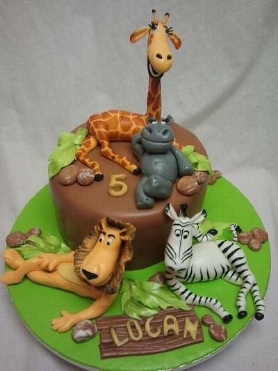 Madagascar - Cake by HannelieMills