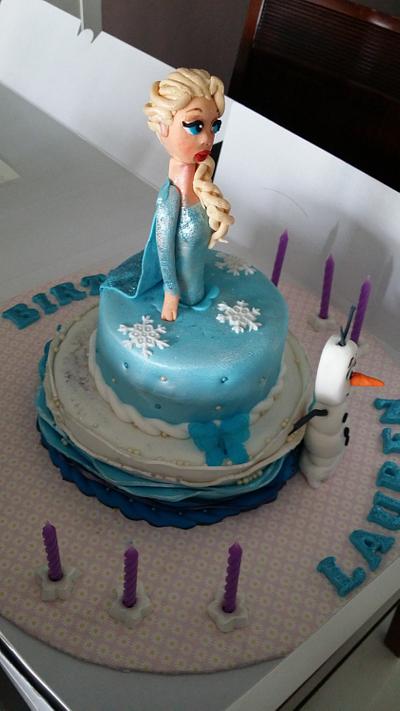 frozen themed - Cake by CAKE RAGA