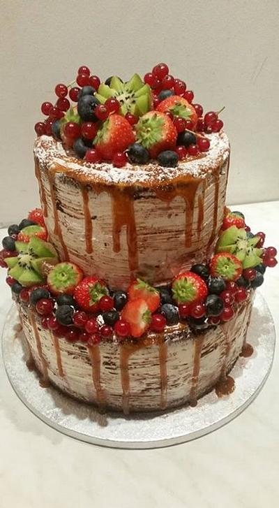 Naked cake - Cake by Gabriela Doroghy