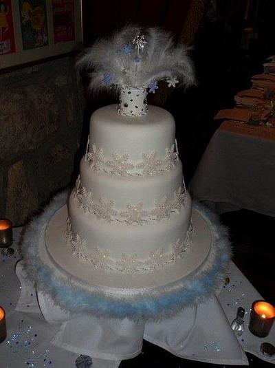 Winter wedding - Cake by Andrias cakes scarborough