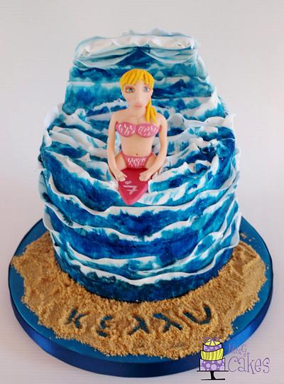 Surf the waves! - Cake by M&G Cakes