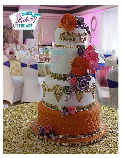 Fun vintage wedding cake - Cake by MsTreatz