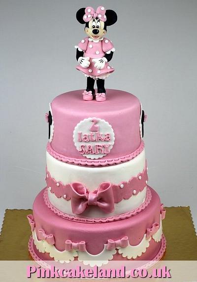 Minnie Mouse Bday Cake - Cake by Beatrice Maria