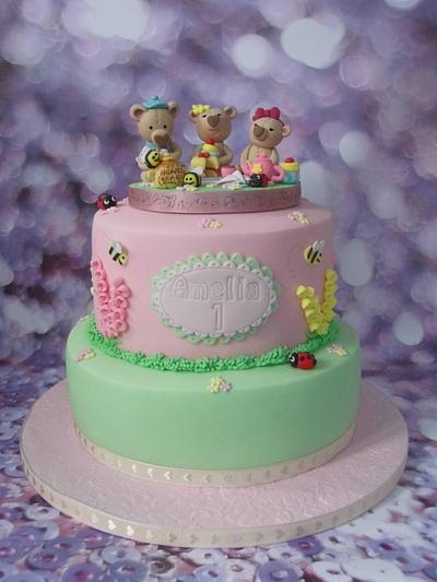 Teddy Bears Picnic - Cake by Karen's Cakes And Bakes.