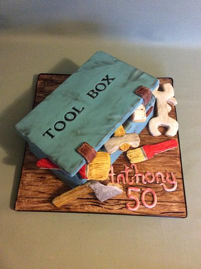 Tool box  - Cake by lorraine mcgarry