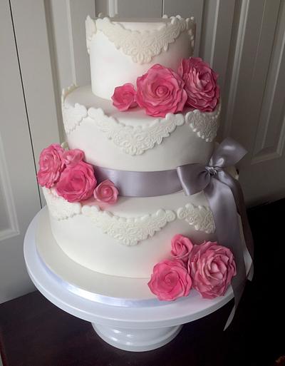 1st Wedding Cake! - Cake by CustomCakebySam