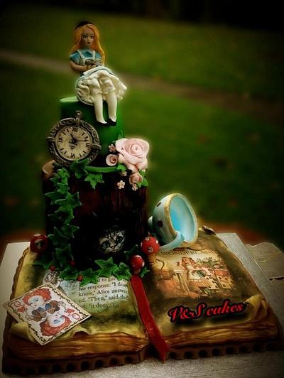 My Alice - Cake by V&S cakes
