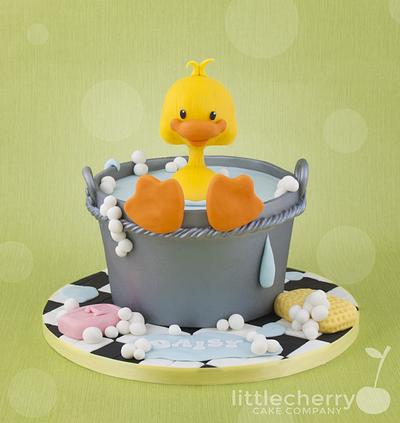 Bath time for ducky - Cake by Little Cherry