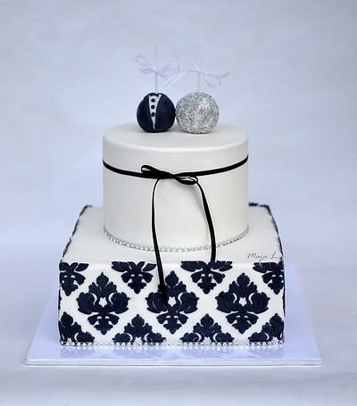Black & White wedding cake - Cake by majalaska